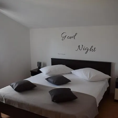 Pensionat Krka Ivan 3*