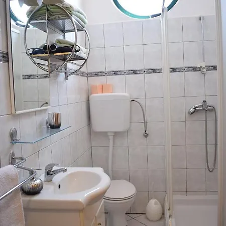 Guest house Krka Ivan