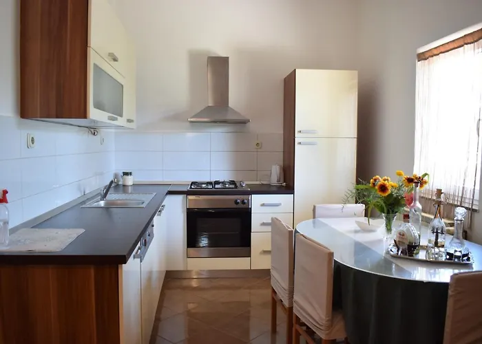 科尔卡伊万旅馆 罗佐瓦克