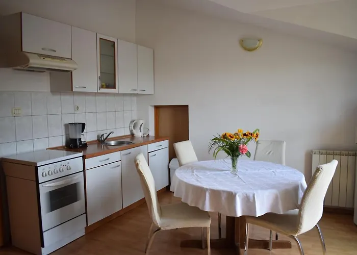 Krka Ivan 3* ロゾヴァック