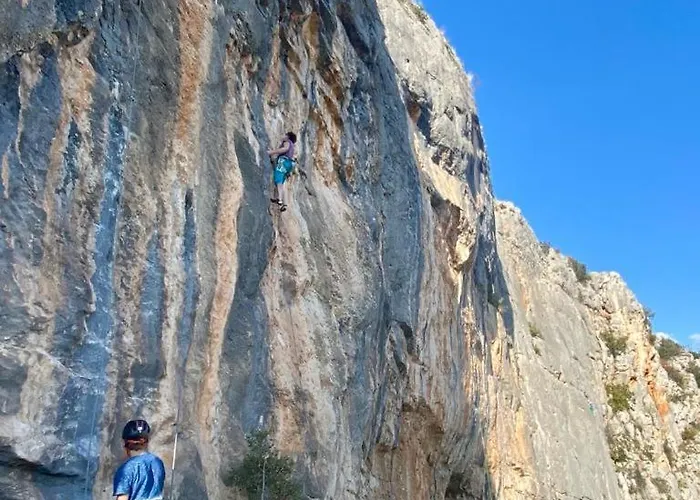 科尔卡伊万旅馆 招待所 罗佐瓦克