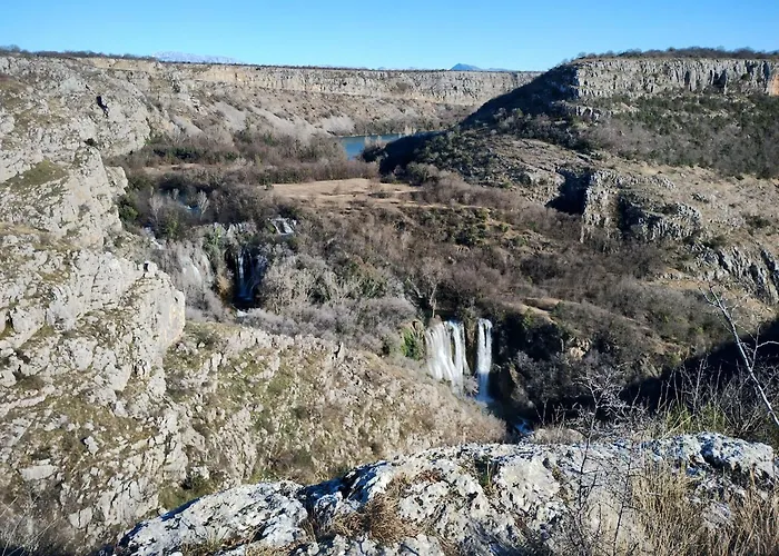 科尔卡伊万旅馆 招待所 罗佐瓦克