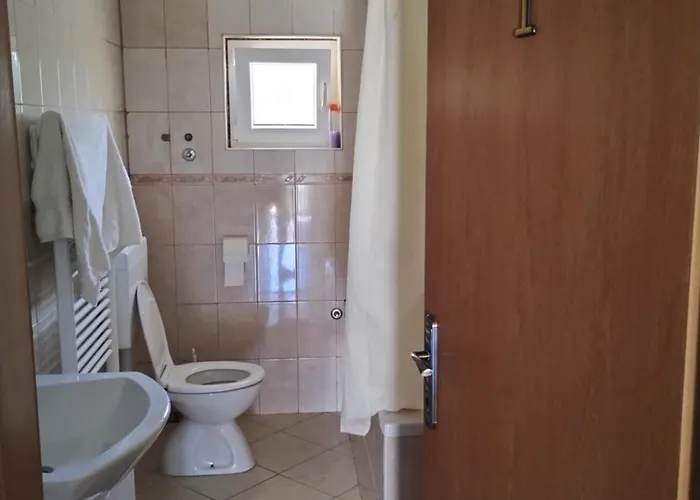 Krka Ivan 3* ロゾヴァック