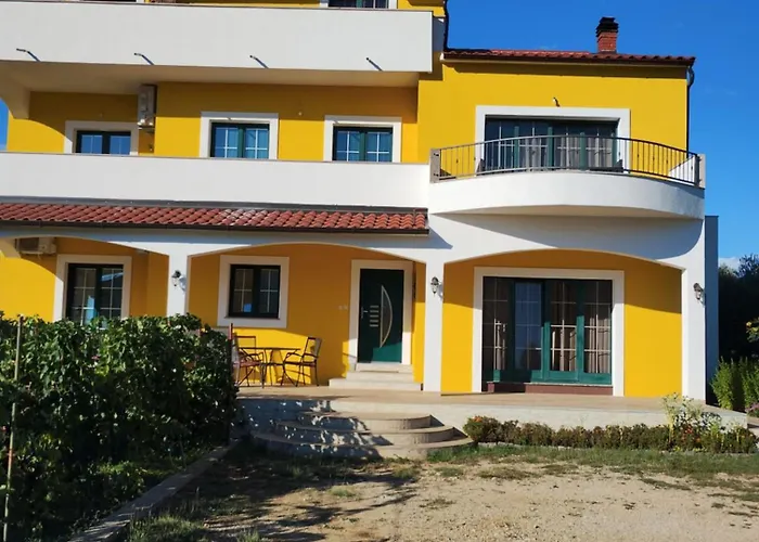 科尔卡伊万旅馆 罗佐瓦克