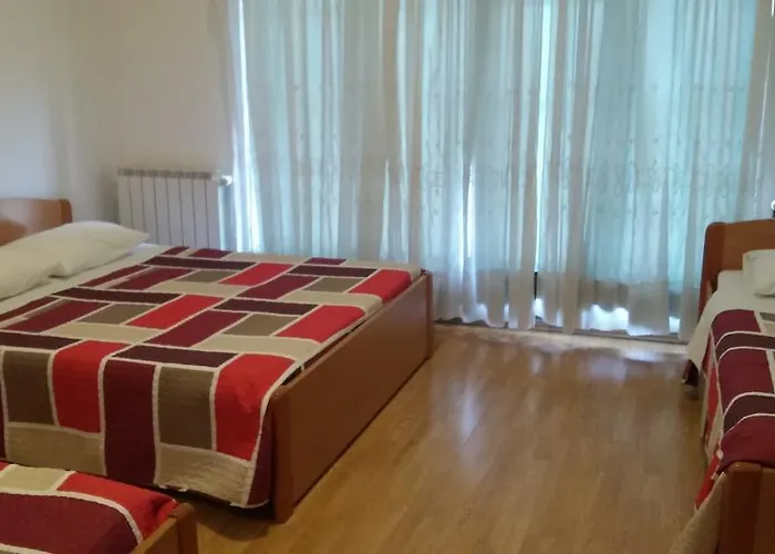 Krka Ivan 3* ロゾヴァック